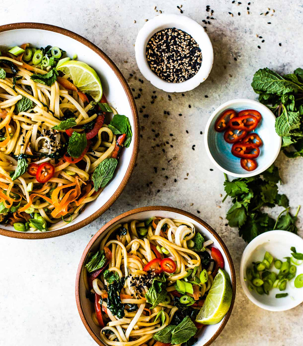 Sesame Rice Noodle Bowl &ndash; La Tourangelle