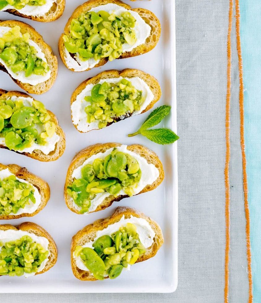 Fava Bean and Ricotta Crostini – La Tourangelle
