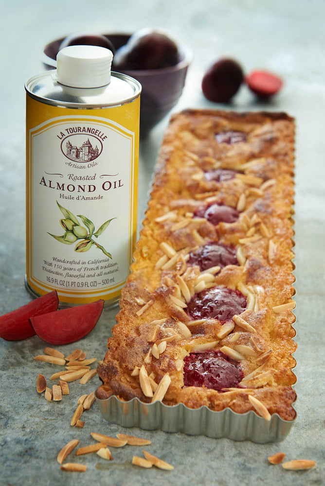 Almond / Sun Coco Oil Plum Torte
